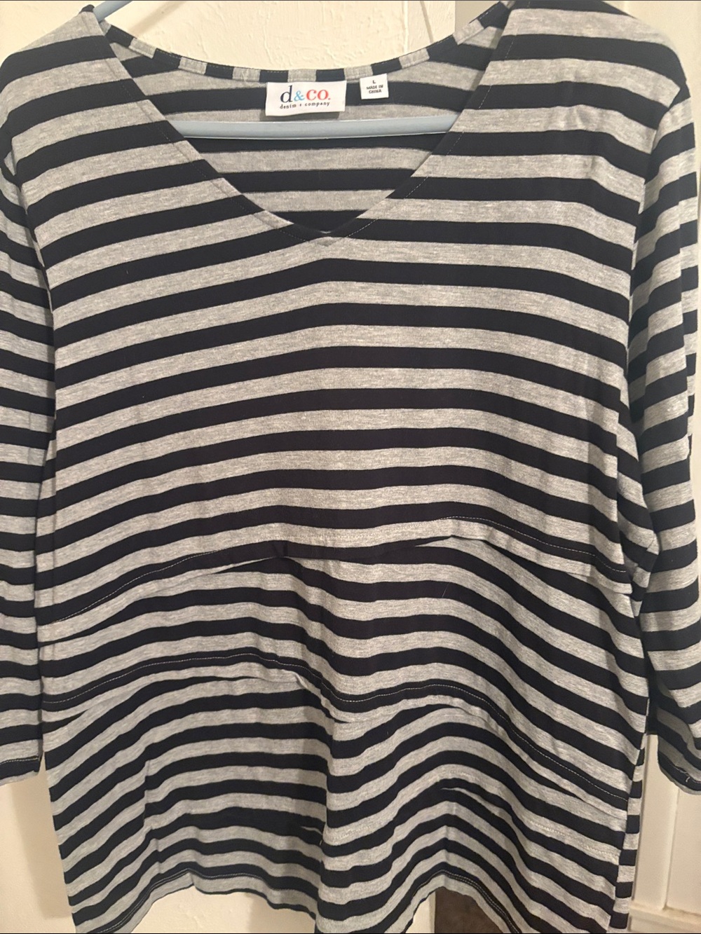 Denim&Co Black and Gray Striped V-Neck Long Sleeve Top